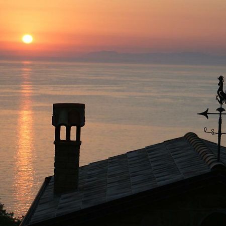 Bellezza In Cilento Panoramic Apts Castellabate Ngoại thất bức ảnh