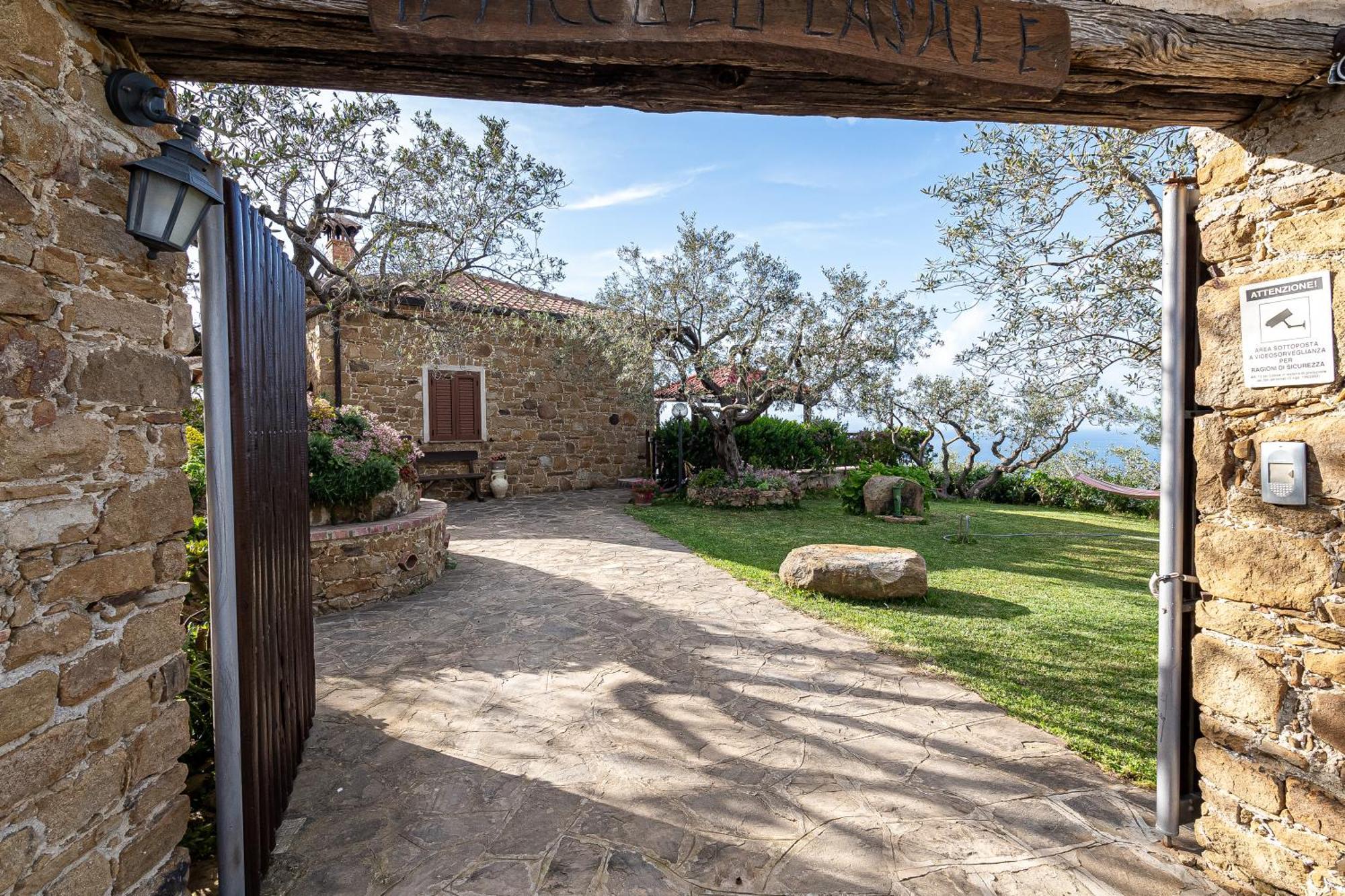 Bellezza In Cilento Panoramic Apts Castellabate Ngoại thất bức ảnh